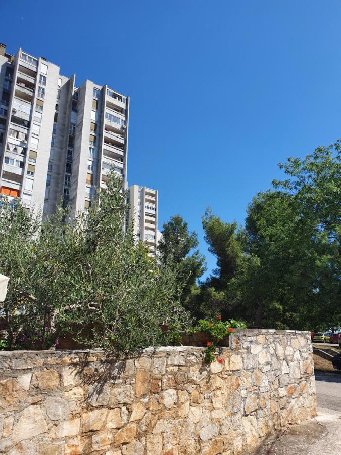 Apartment Manu Pula Exterior foto